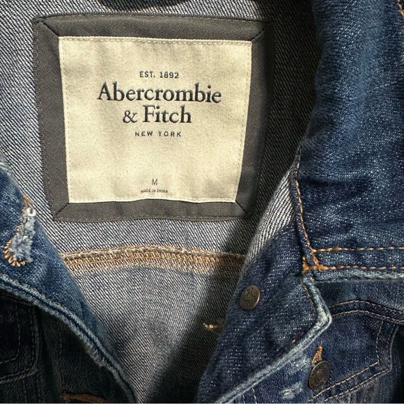 Abercrombie & fitch distressed jean jacket - Picture 2 of 10